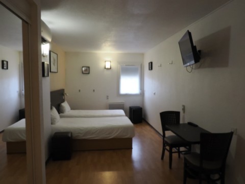 Chambre PMR 2 lits simples