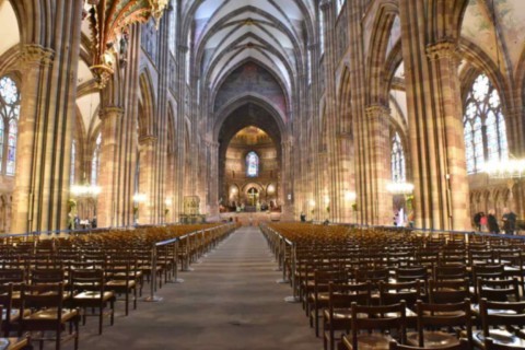 Nef centrale de la cathédrale